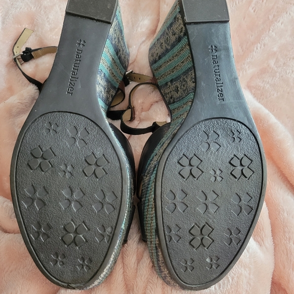 Naturalizer Sherrie T-strap Wedge Size 10 - Picture 5 of 10